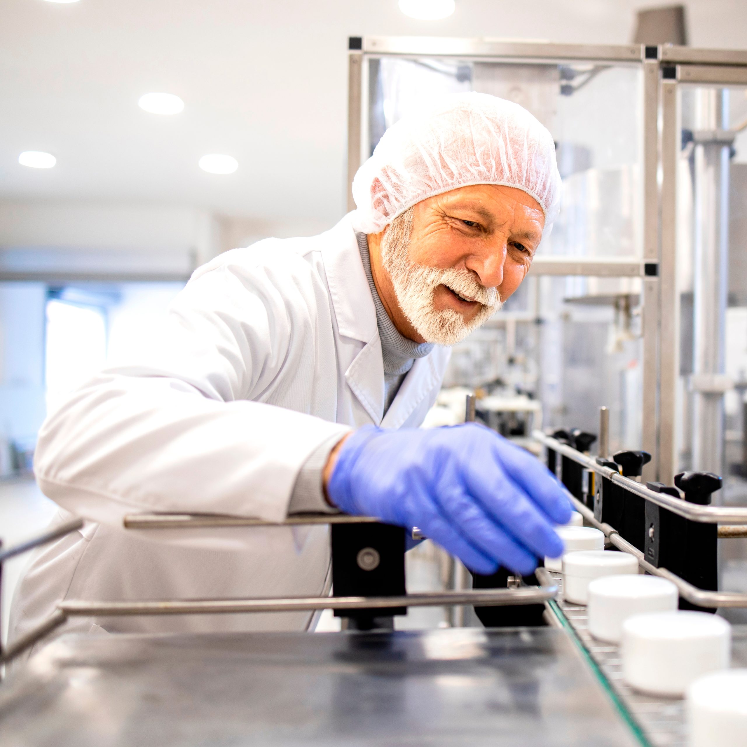 Técnico en curso de producción industrial en Madrid sector farmacéutico